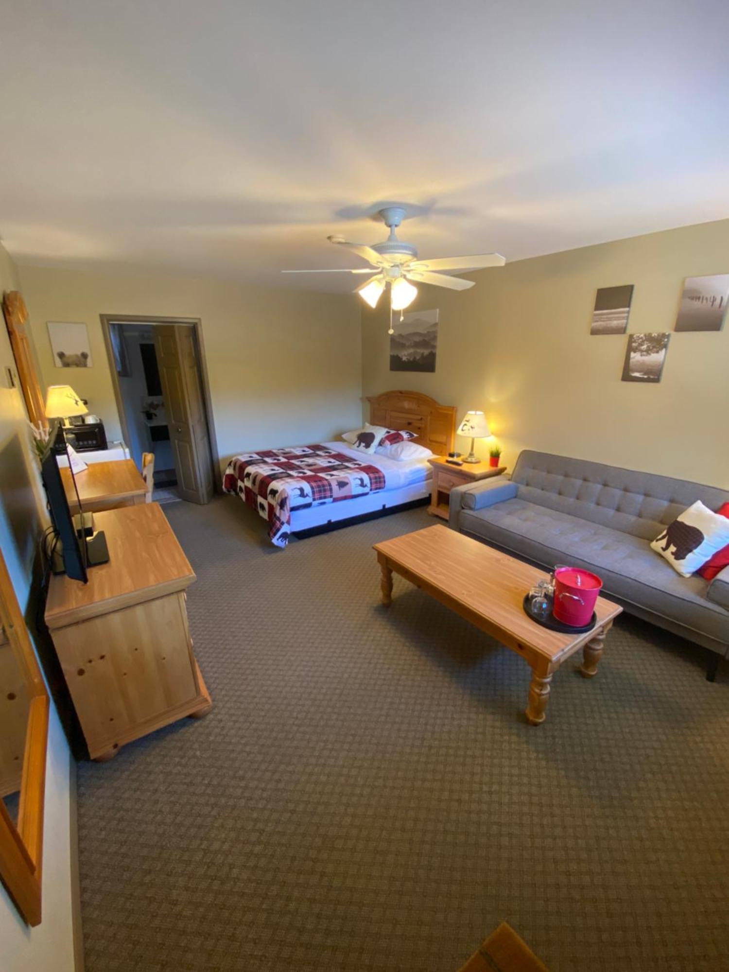 Parkway Motel Вава Экстерьер фото